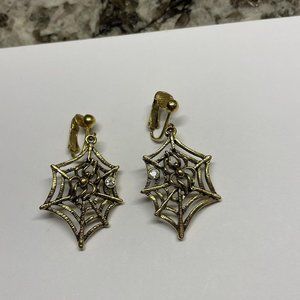 Gold Tone Rhinestone Spider Web Dangle Drop Clip On Earrings Halloween